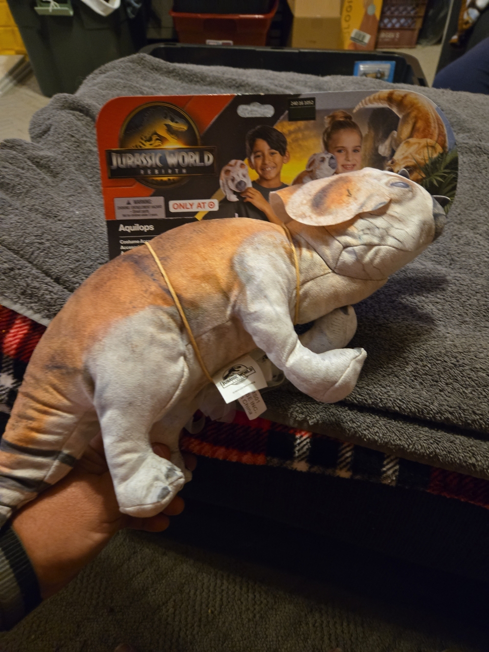Jurassic World Aquitops Plush Dinosaur - Orange & Cream #427